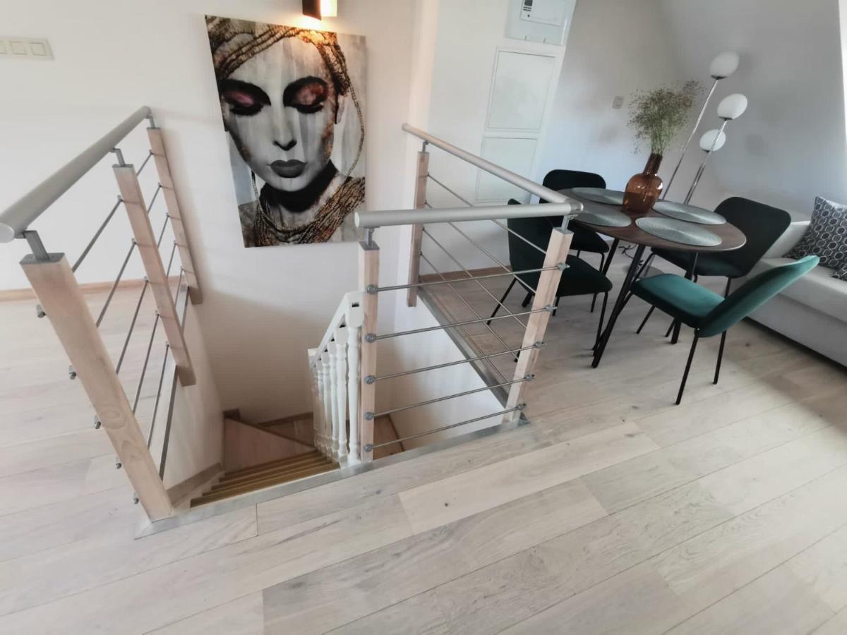 Charming Duplex On The Canal Apartment Brussels